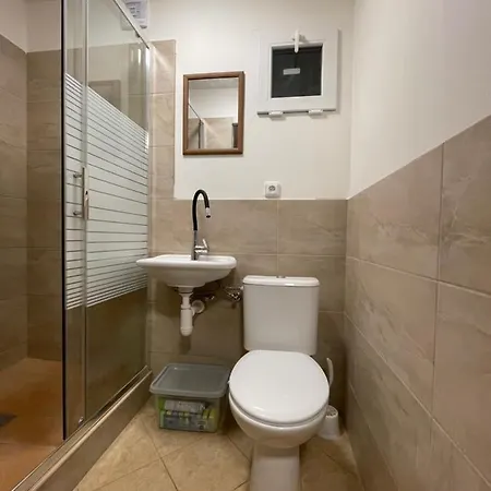 Chalet U Davida Máchovo Jezero *