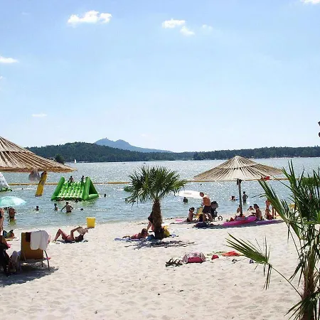 U Davida Máchovo Jezero Chalé